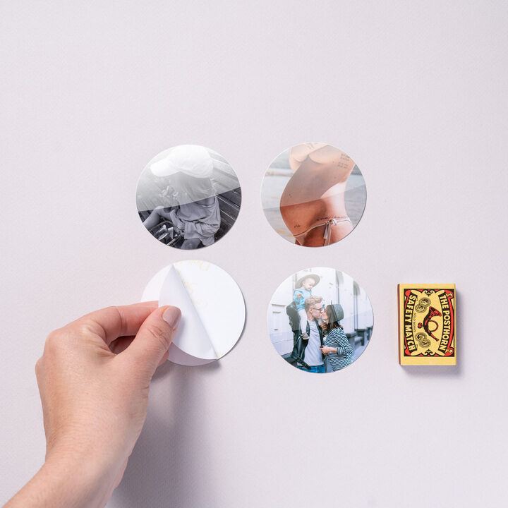 Gluing Photos How to Glue Photos in a Photo Album Squared.one